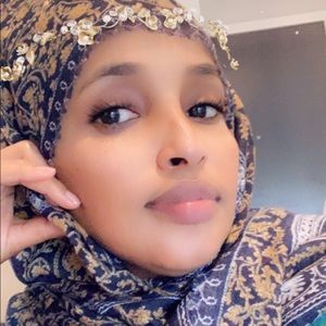 Meet your Posher, Fardowsa